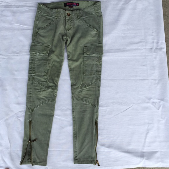 pink cargo jeans